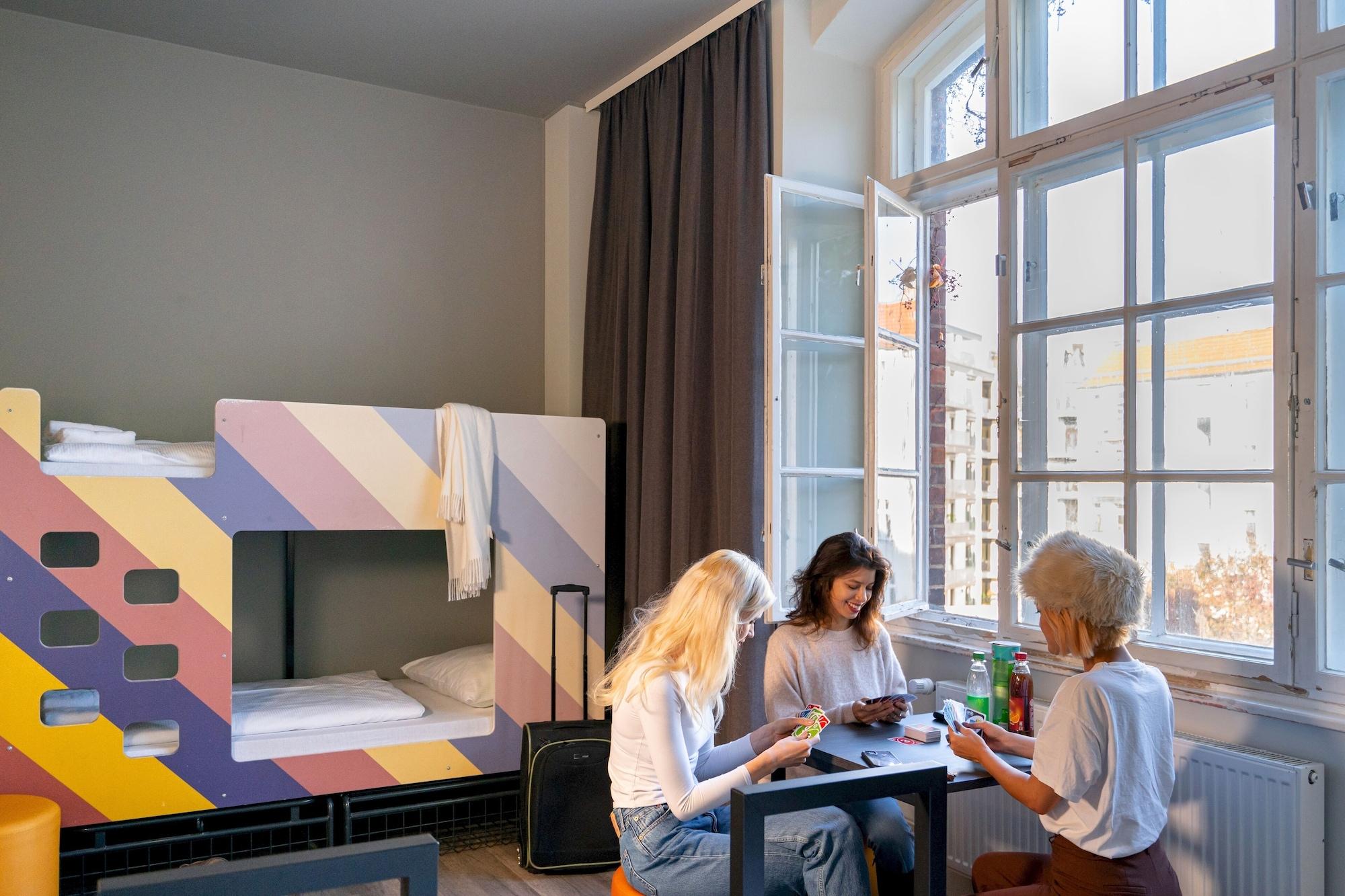 A&O Berlin Friedrichshain Екстериор снимка
