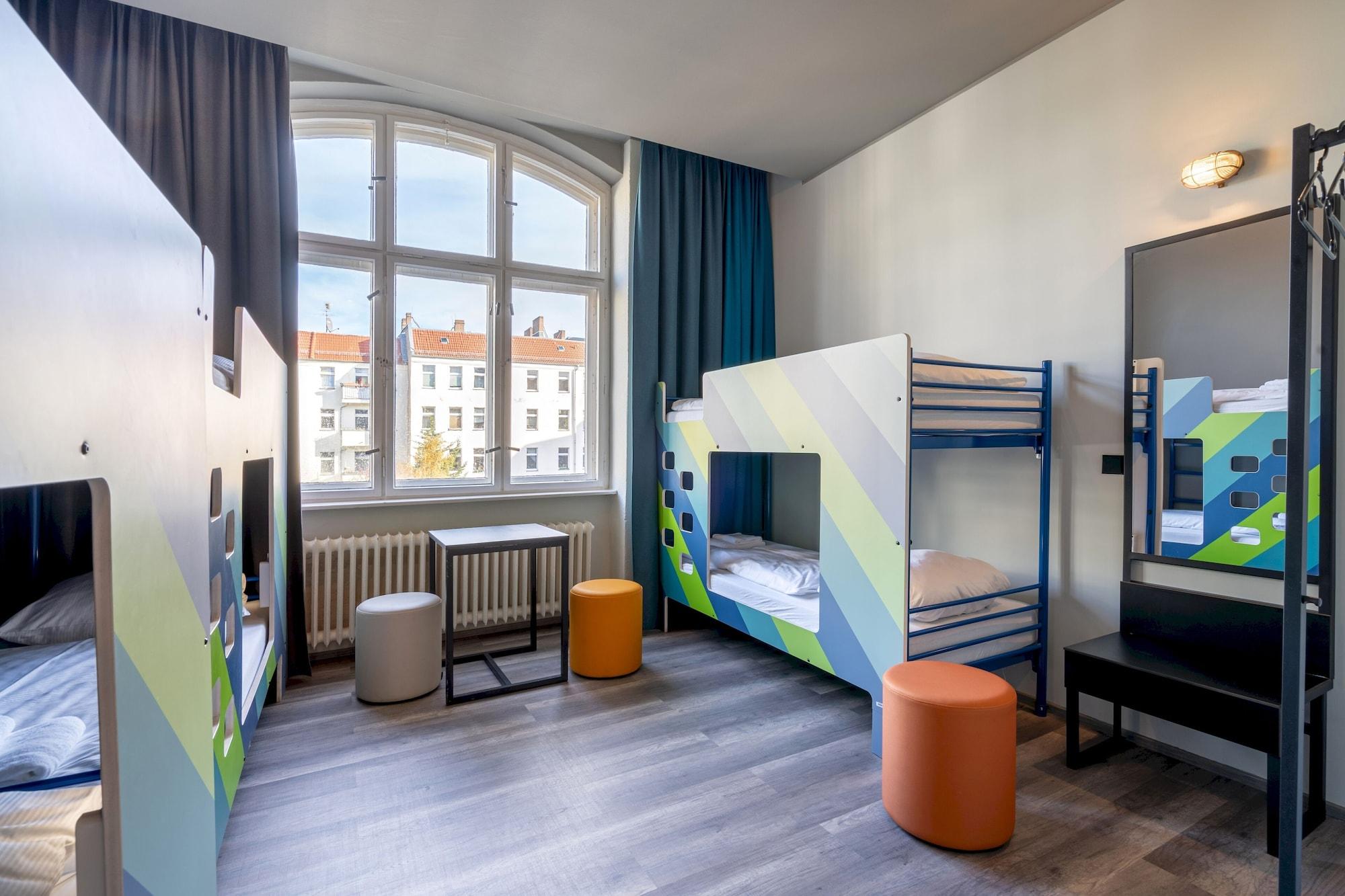 A&O Berlin Friedrichshain Екстериор снимка