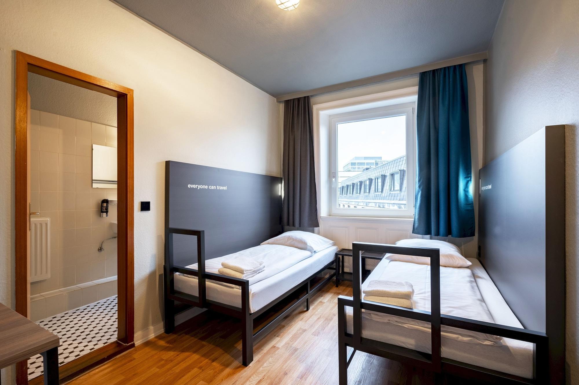 A&O Berlin Friedrichshain Екстериор снимка