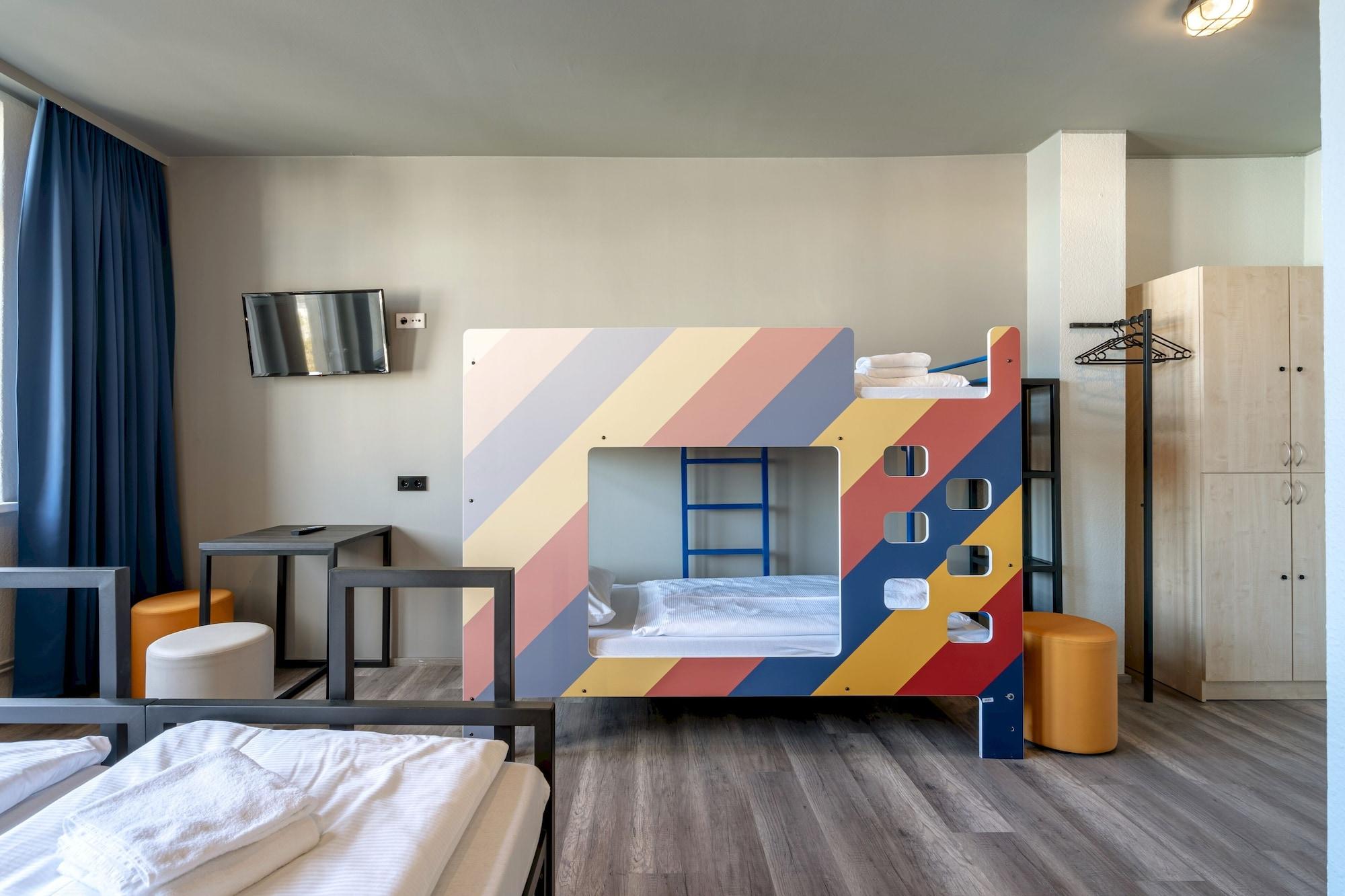 A&O Berlin Friedrichshain Екстериор снимка